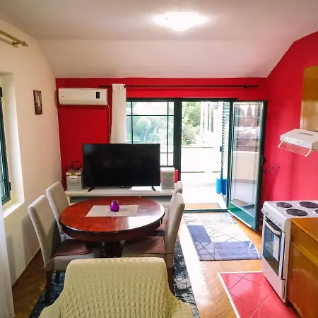 Vuk's 5 Min From The Two-bedroom