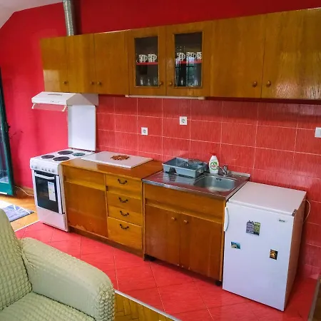 Apartamento Vuk's 5 Min From The Two-bedroom *
